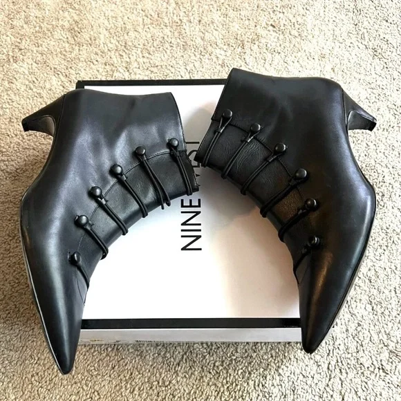 Nine West Black Button Kitten Heel Booties - Picture 3 of 4